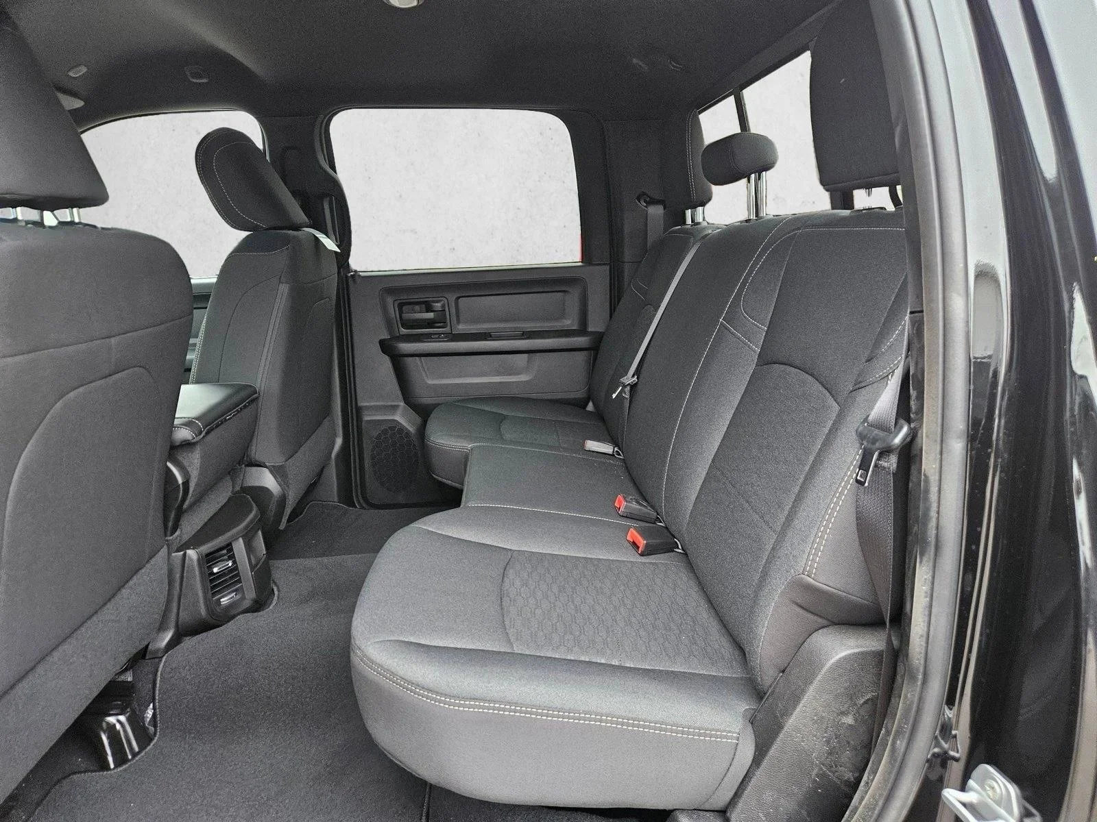 New 2026 Diamond Black Crystal Pearlcoat Ram Tradesman image 12