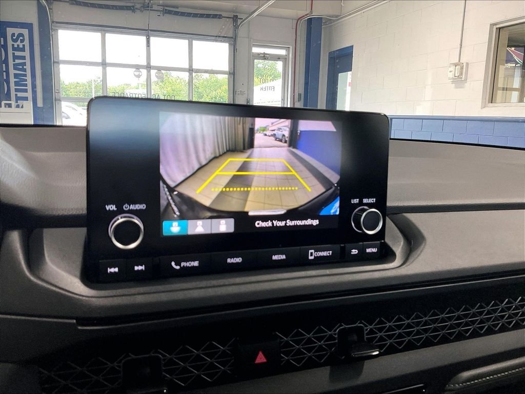 Used 2023 Black Honda LX image 19