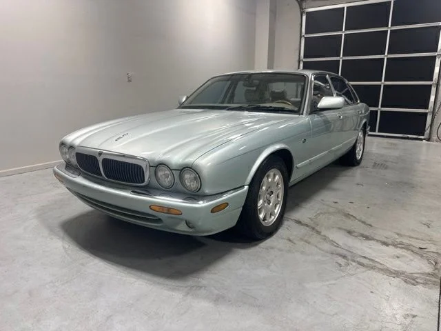 Used 2000 Jaguar XJ Series XJ8 with VIN SAJDA14CXYLF17278 for sale in Albany, GA