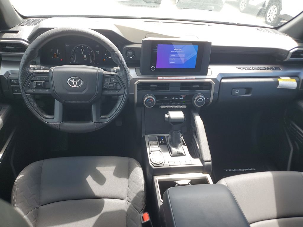 2025 Toyota Tacoma SR5 - Photo 14