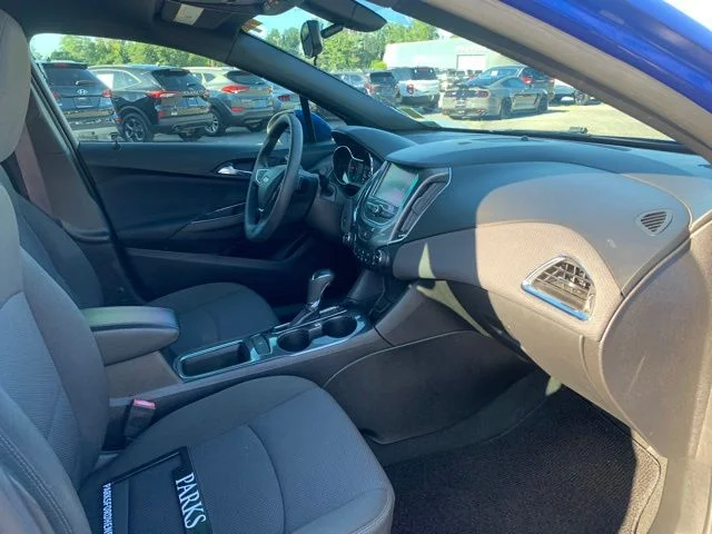 Used 2017 Kinetic Blue Chevrolet LT image 15