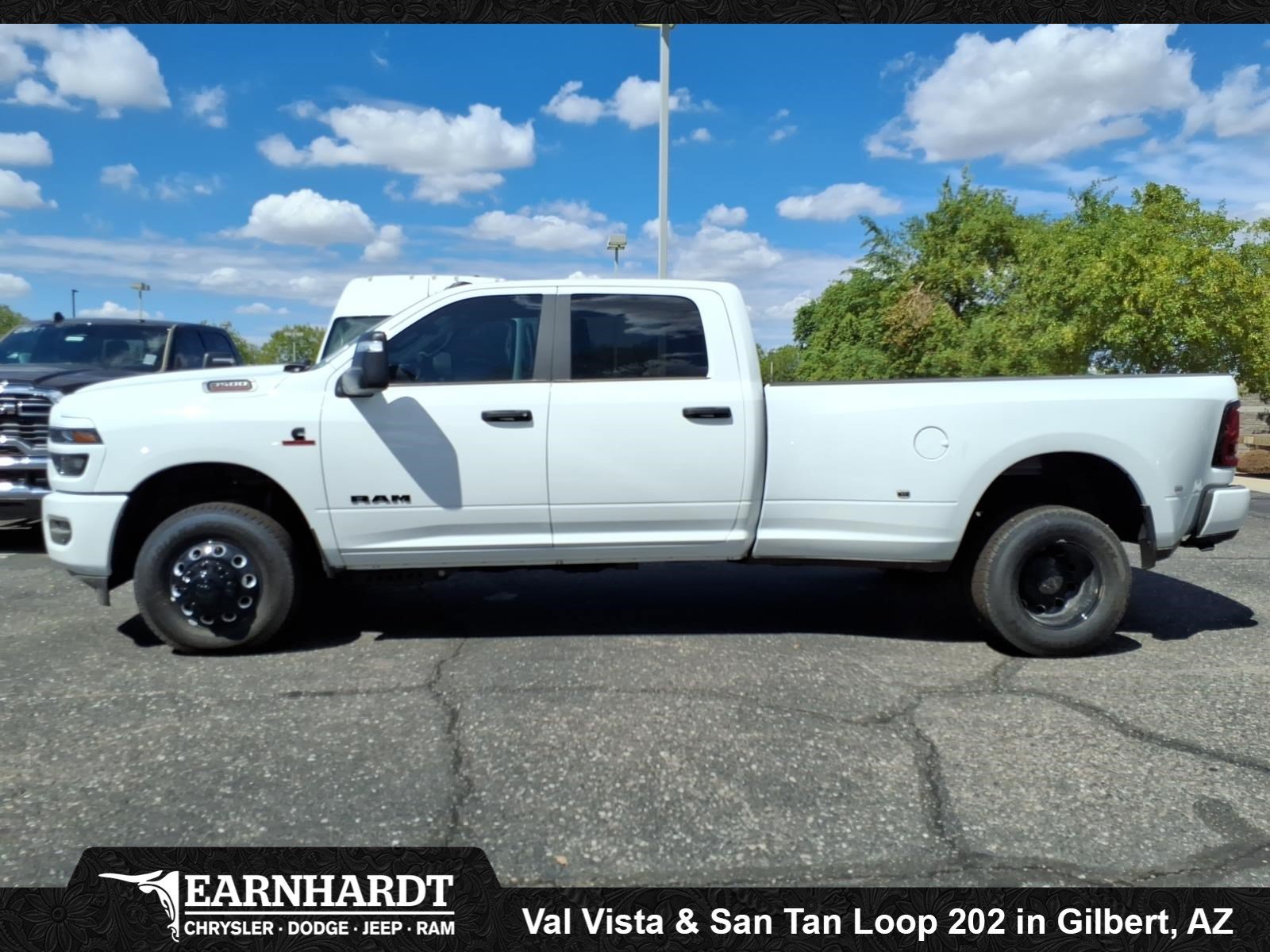 New 2026 Bright White Clear-Coat Exterior Paint RAM Big Horn image 2