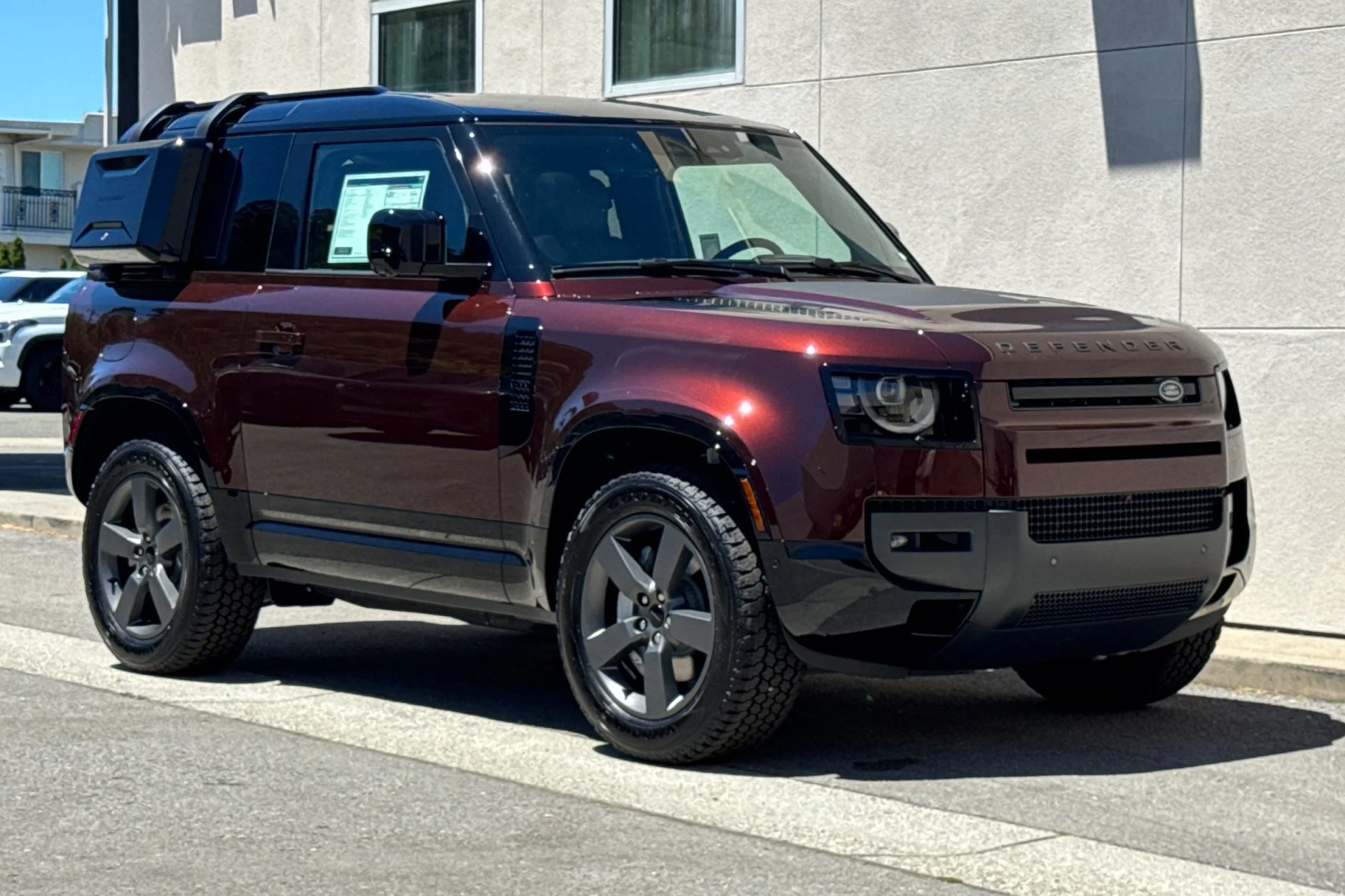 New 2026 Sedona Red Land Rover X-Dynamic SE image 9