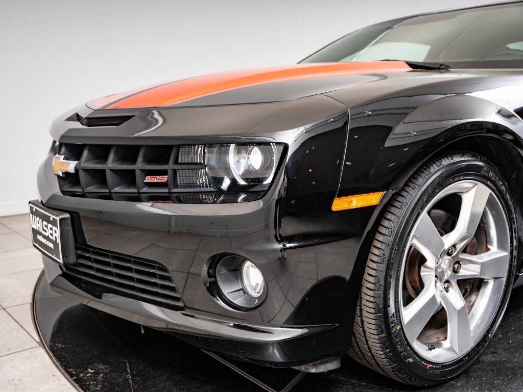Used 2011 Black Chevrolet SS image 3