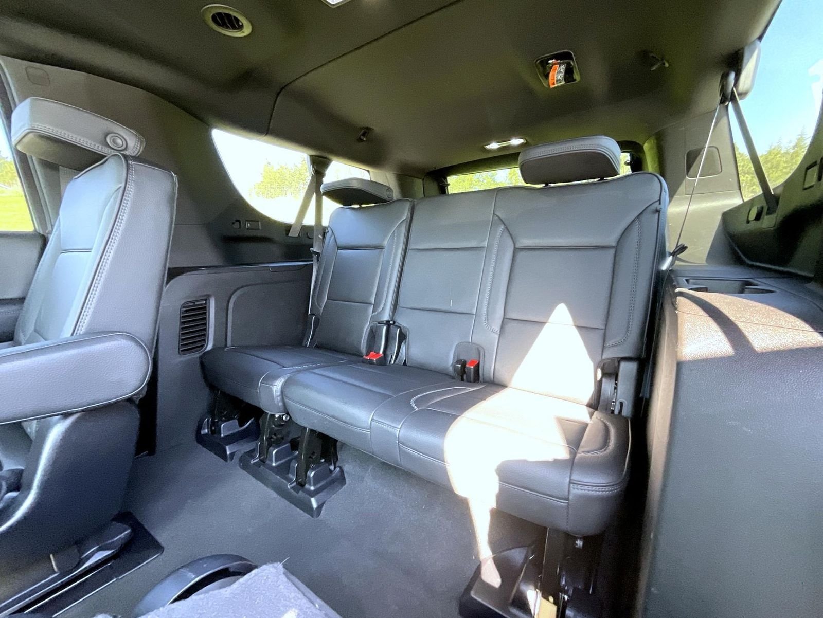 Used 2025 Black GMC Denali image 20