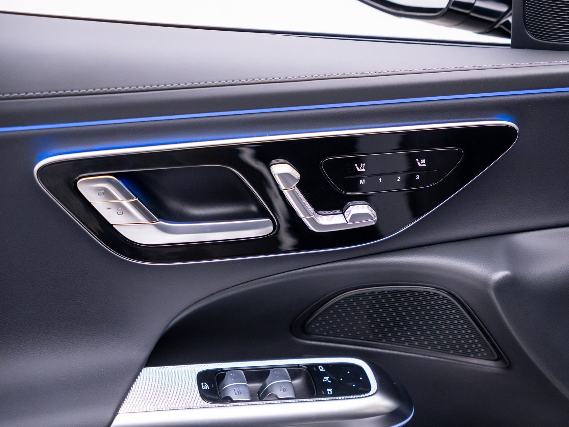 New 2027 Black Mercedes-Benz E 450 image 15