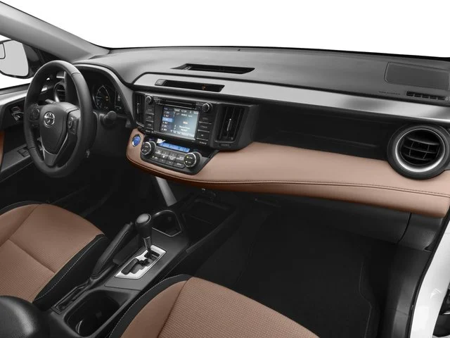 Used 2018 Aqua Toyota Hybrid LE image 16