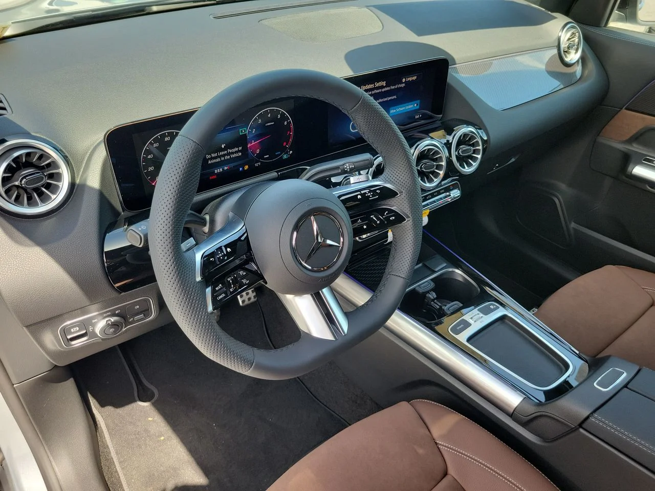 New 2026 Cirrus Silver Metallic Mercedes-Benz GLA 250 image 17