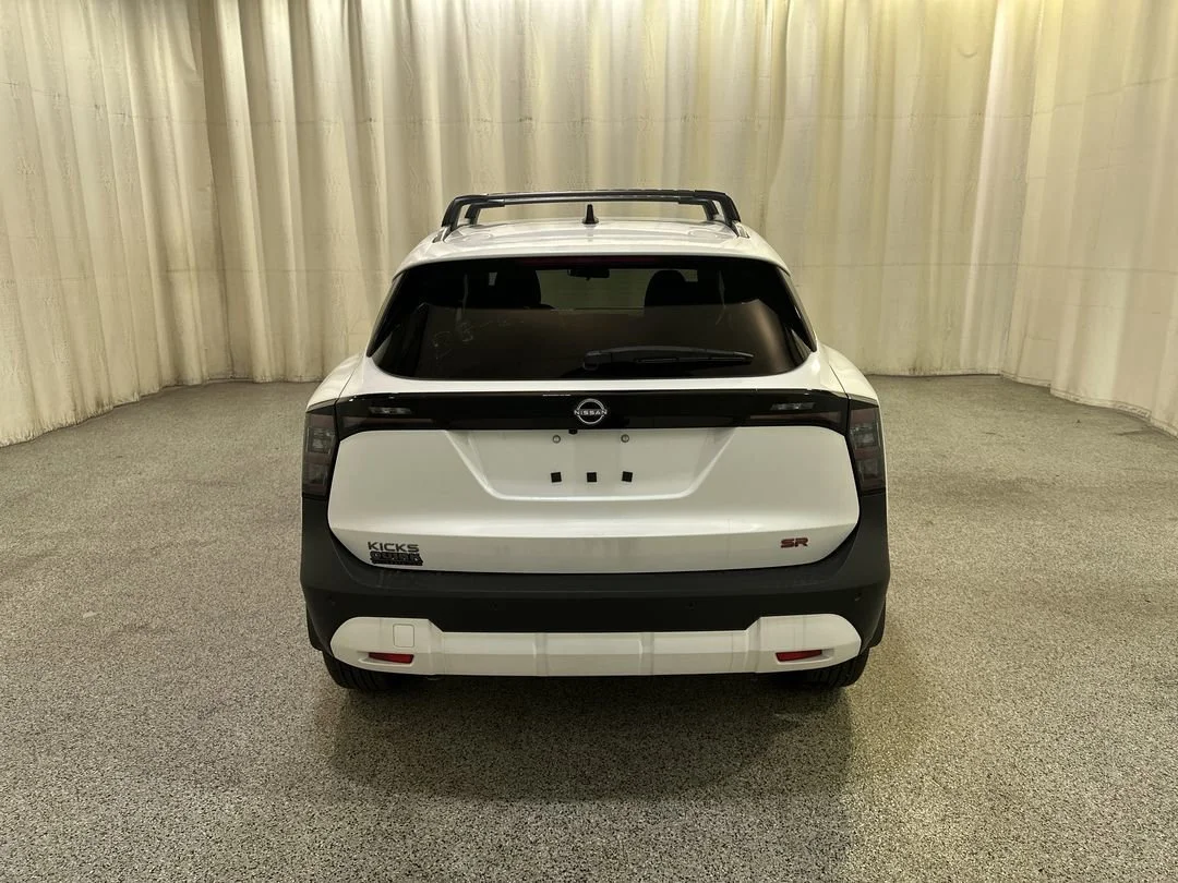 New 2026 Aspen White TriCoat Nissan SR image 7