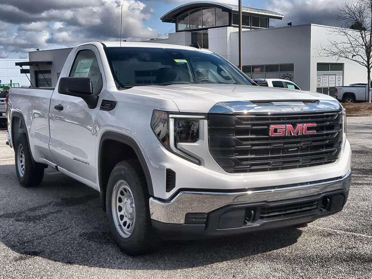 New 2026 Summit White GMC Pro image 2