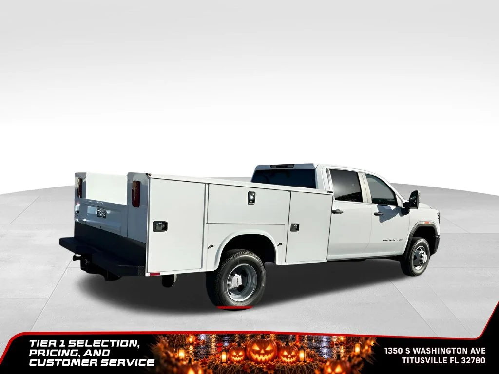 New 2026 Summit White GMC Pro image 10