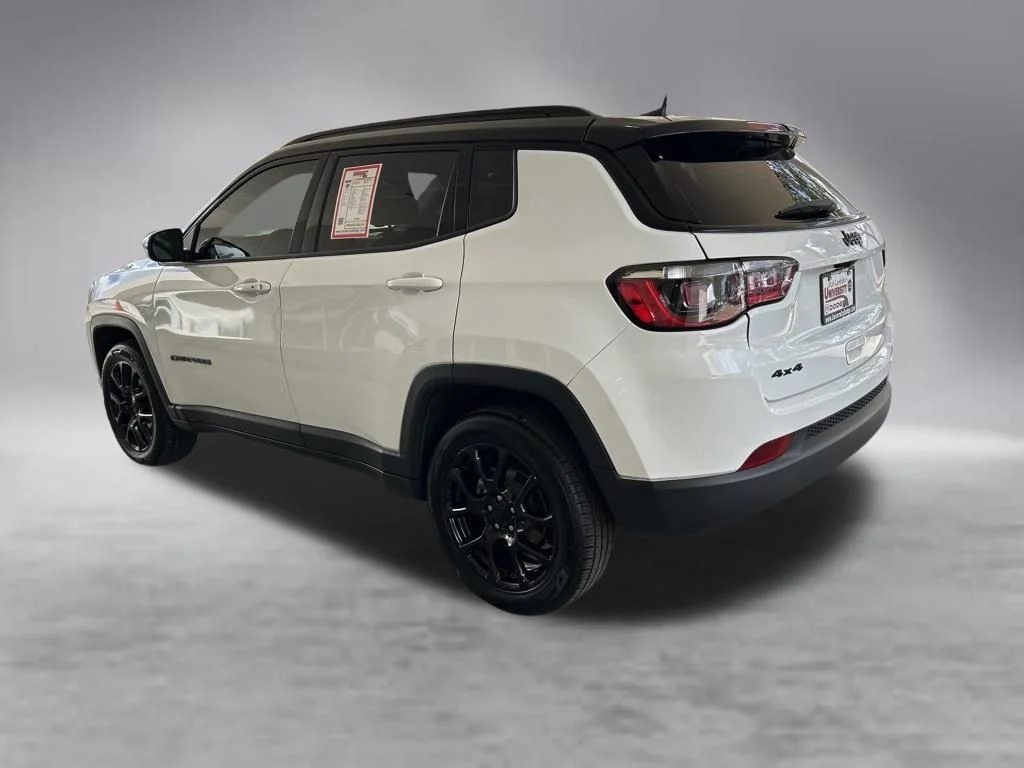 Used 2023 White Jeep Altitude image 4
