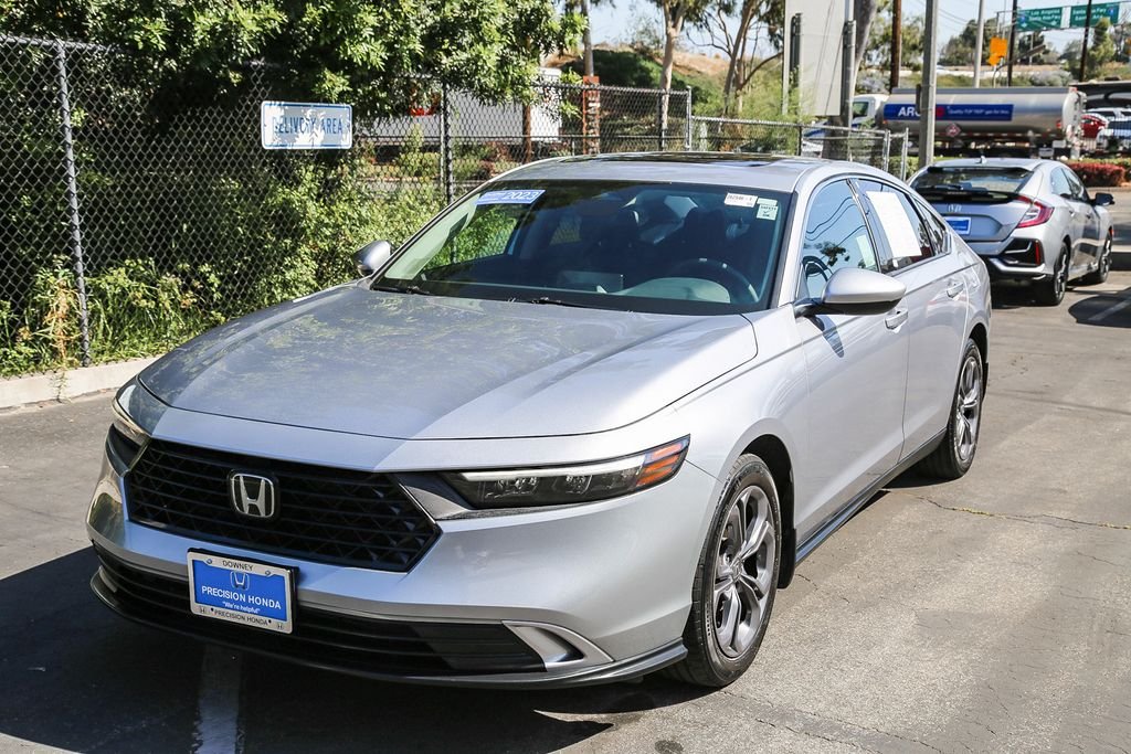Certified Used 2023 Lunar Silver Metallic Honda 1.5T EX BD image 3