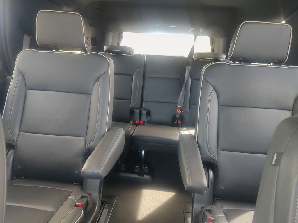 Used 2024 Black Chevrolet Premier image 13