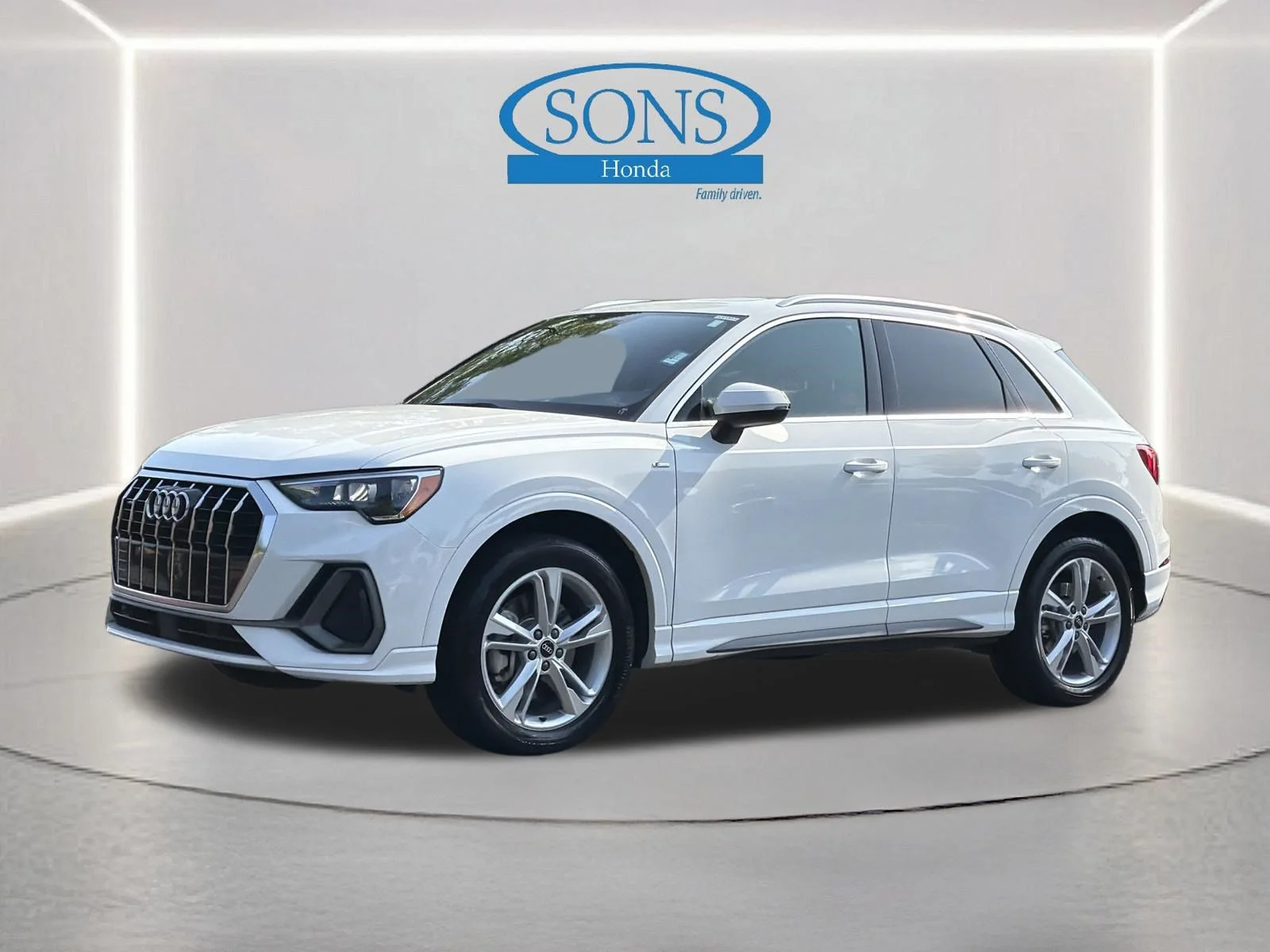 Used 2022 White Audi S line Premium image 22