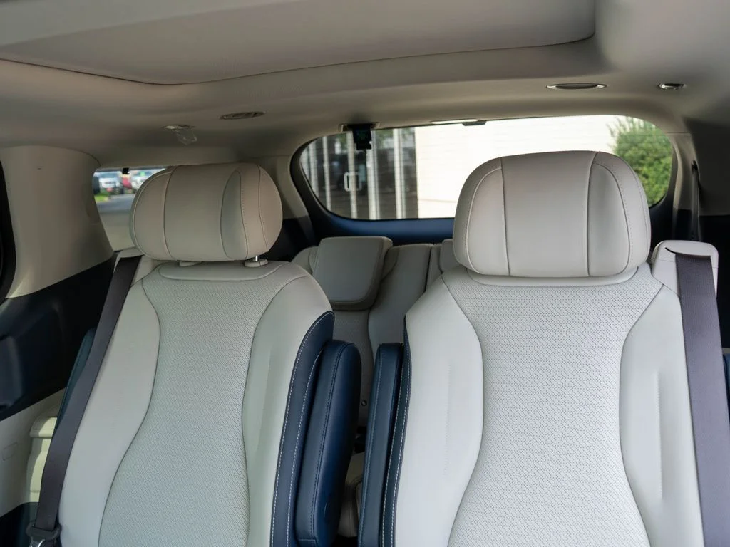 New 2026 White Kia SX Prestige image 13