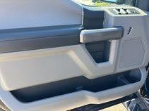 Used 2020  Ford XL image 29