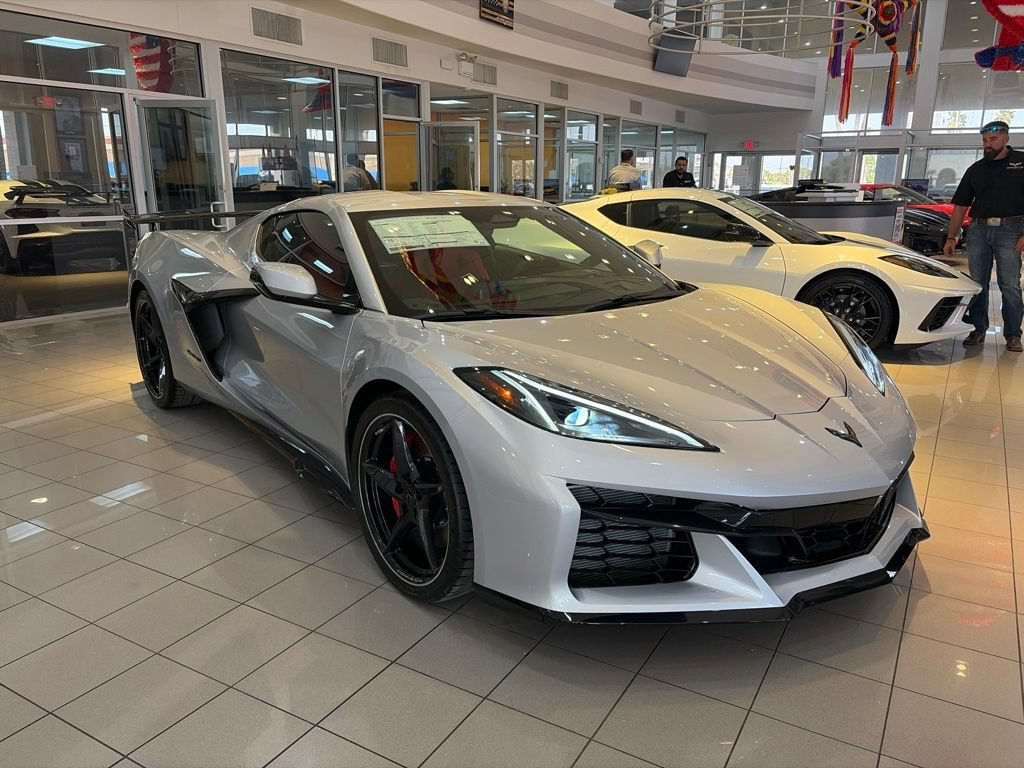 2027 Chevrolet Corvette 1LZ