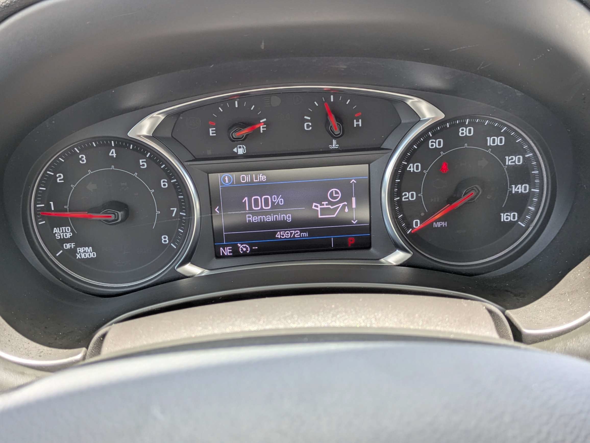 Used 2024 Summit White GMC SLE image 32