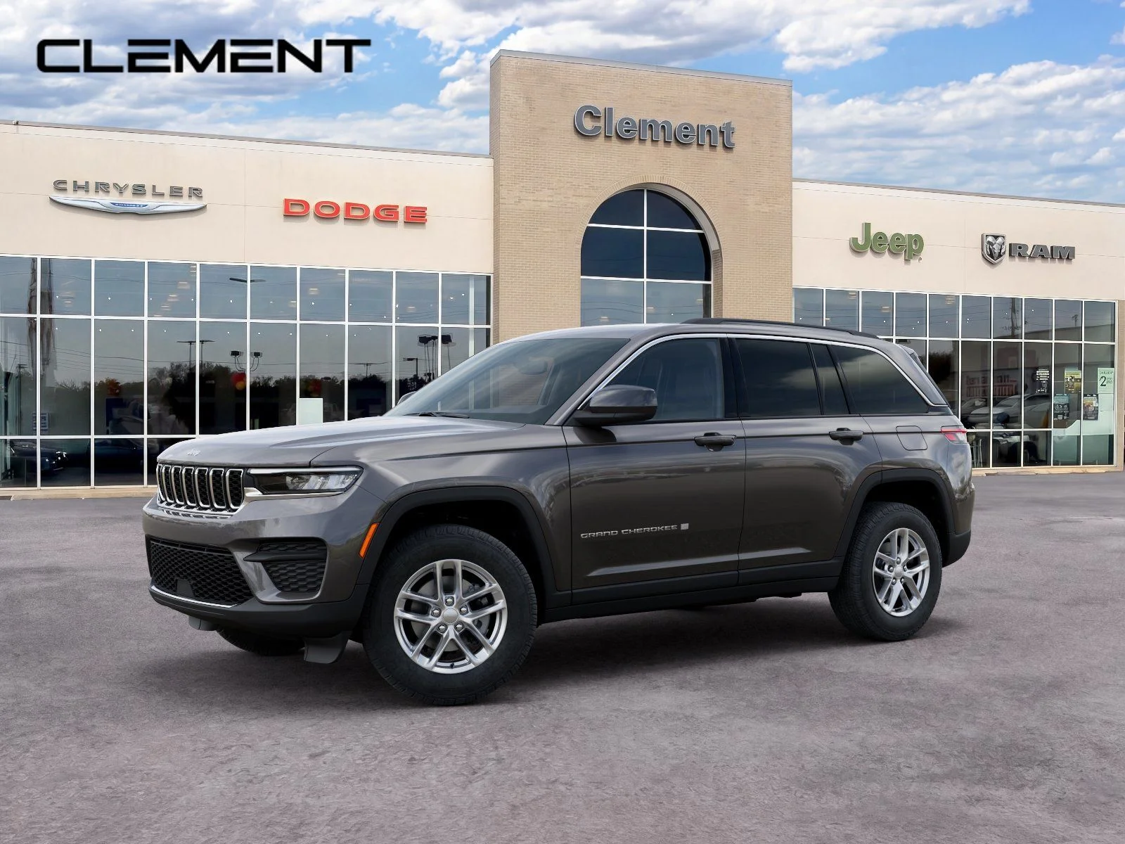 New 2026 Baltic Gray Metallic Clear-Coat Exterior Paint Jeep Laredo X image 2