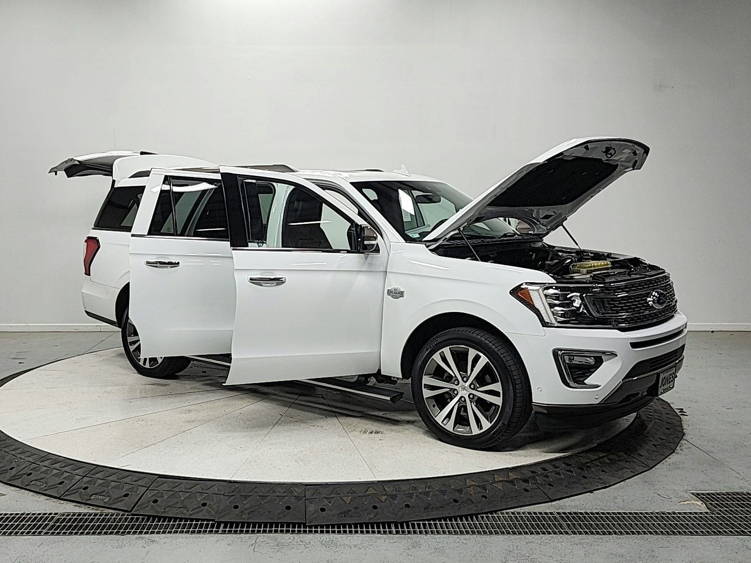 Used 2021 Oxford White Ford King Ranch image 9