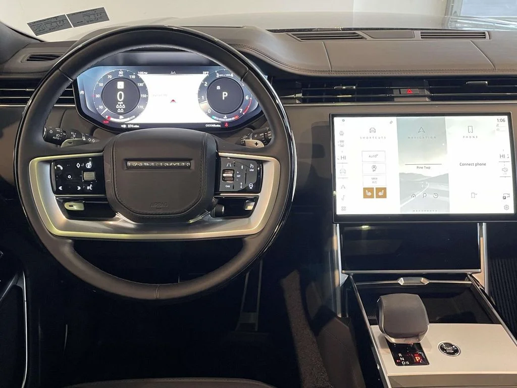 New 2026 Santorini Black Land Rover SE image 25