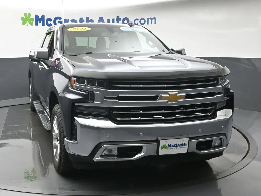 Used 2021 Gray Chevrolet LTZ image 5