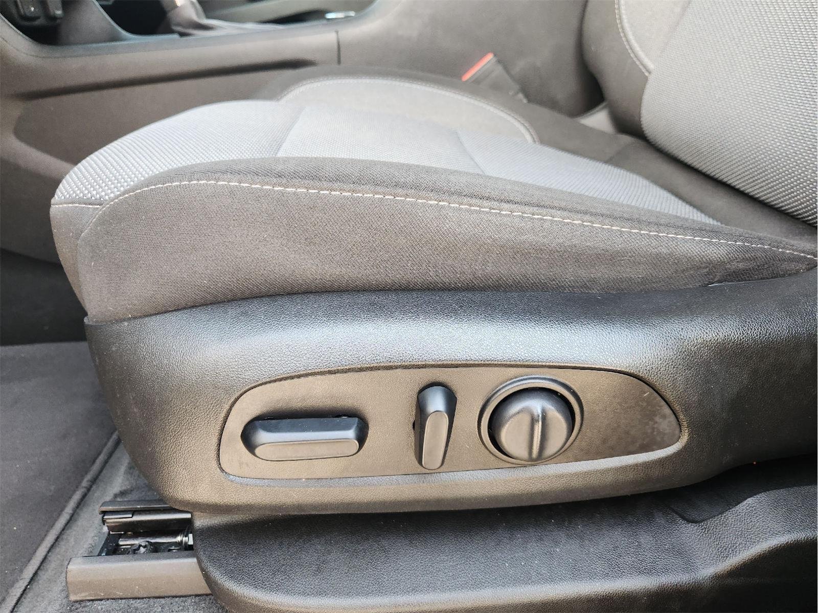 2021 Chevrolet Traverse LT Cloth Black at Mac Haik Chevrolet