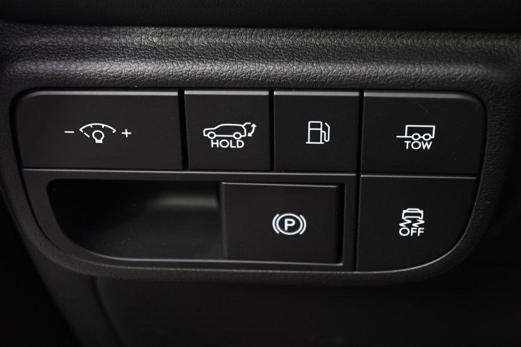 New 2026 White Pearl Hyundai SEL 8P image 25