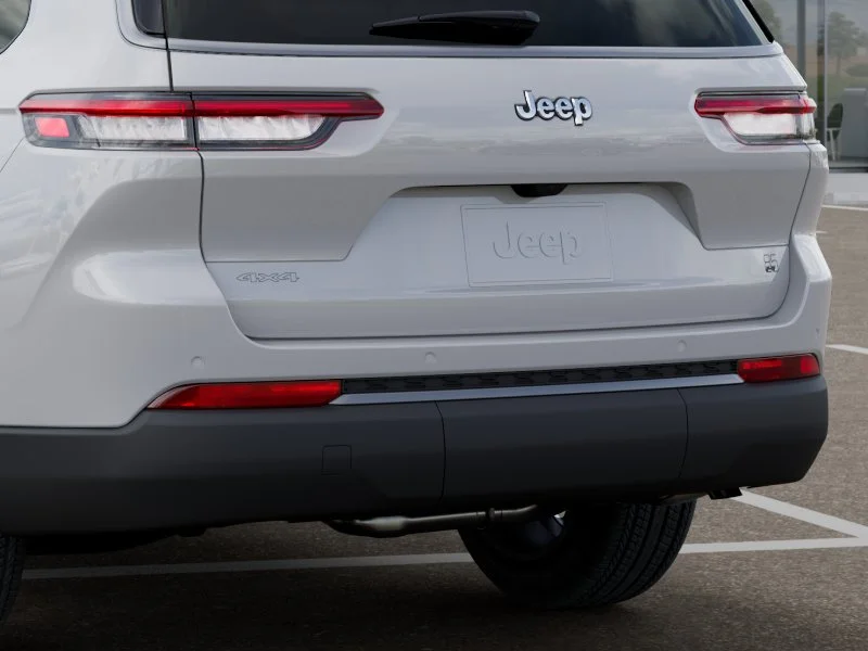 New 2026 Bright White Clear-Coat Exterior Paint Jeep 85th Anniversary Edition image 13