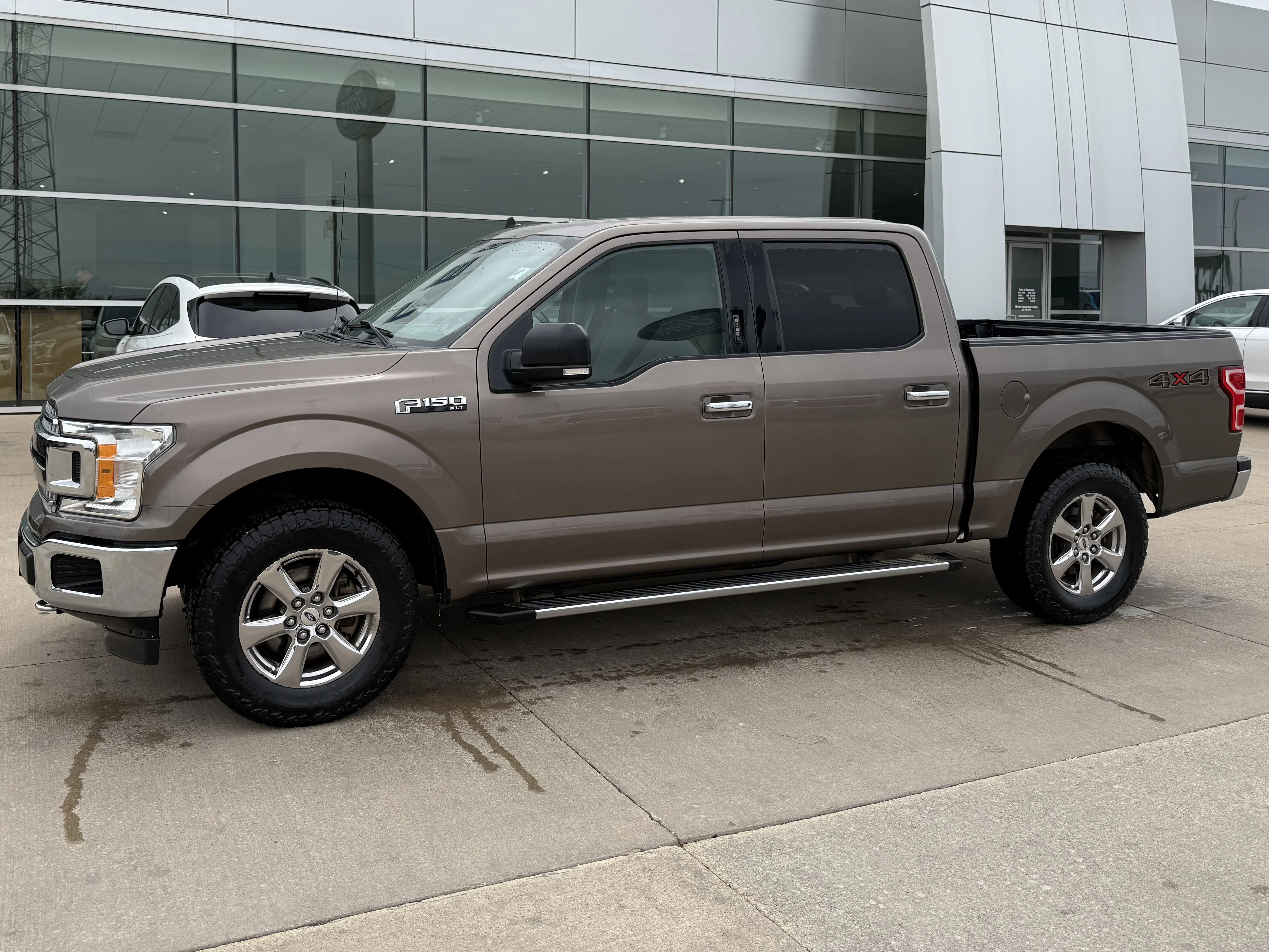 Used 2019 Stone Gray Metallic Ford XLT image 3