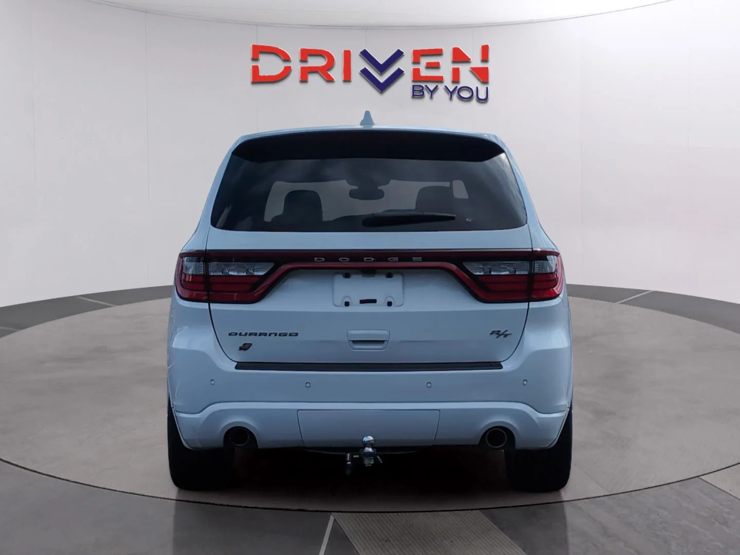 Used 2022 White Knuckle Clearcoat Dodge R/T image 4