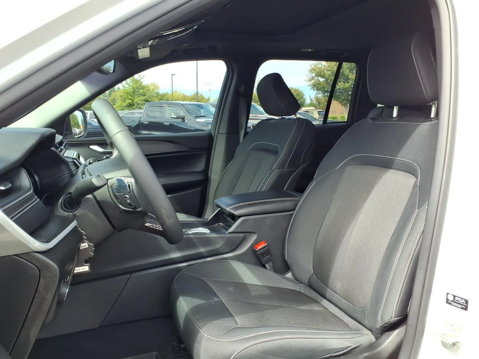 Used 2024 Bright White Clearcoat Jeep Laredo X image 17