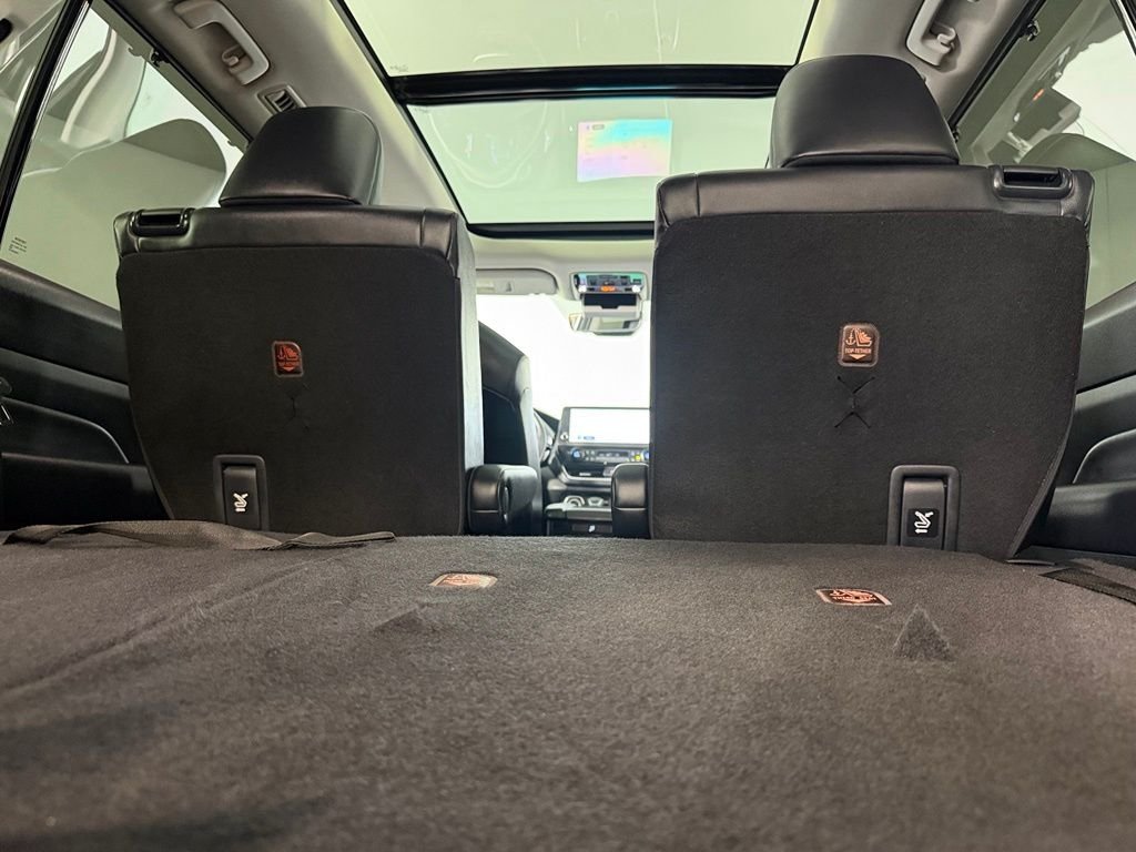 Used 2024 Cloud Toyota XLE image 31