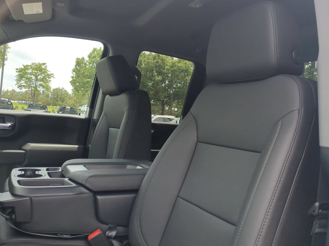 2026 GMC Sierra 2500HD Pro - Photo 18