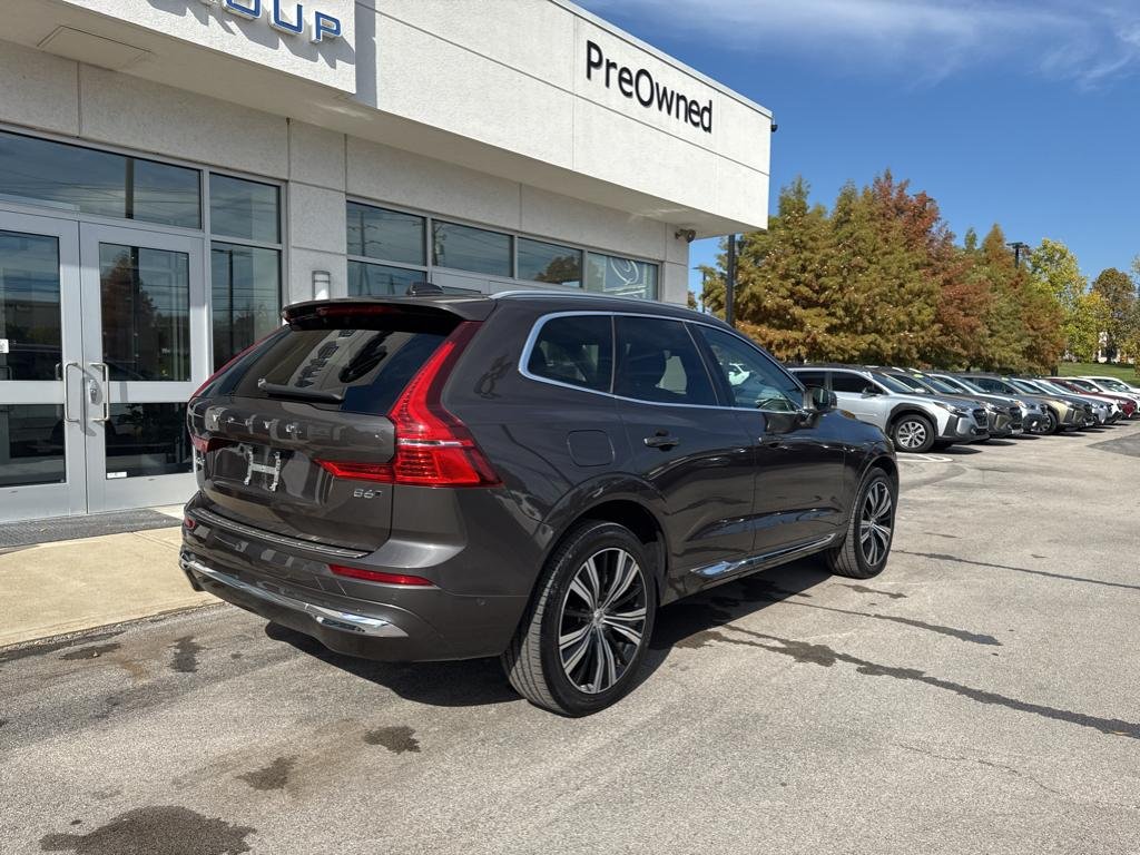 2022 Volvo XC60 Inscription photo 2