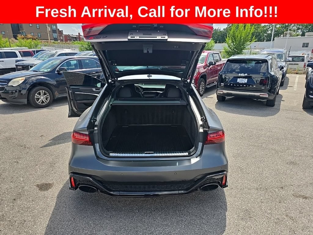 Used 2021  Audi 4.0 TFSI quattro image 34