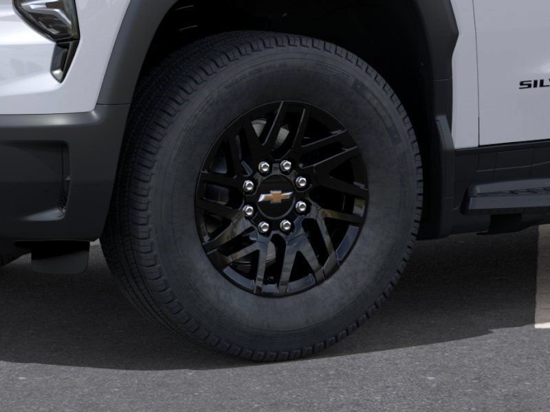 2026 Chevrolet Silverado EV LT - Photo 9