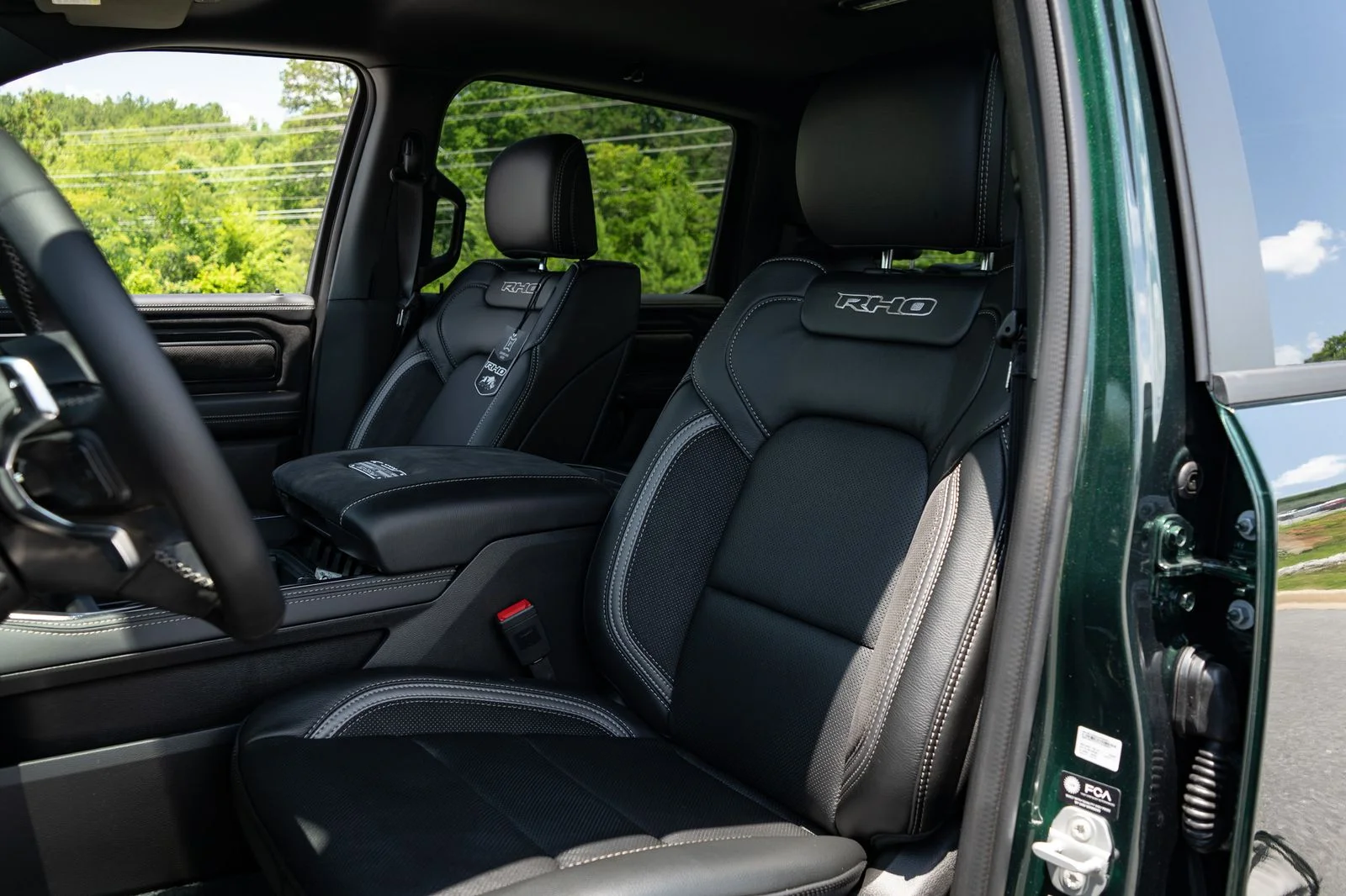 New 2026 Serrano-Green Metallic Exterior Paint RAM RHO image 27