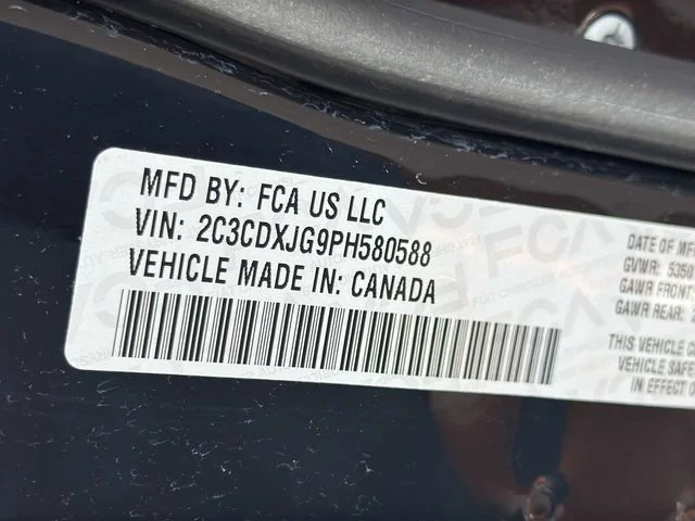 Used 2023 Black Dodge SXT image 32