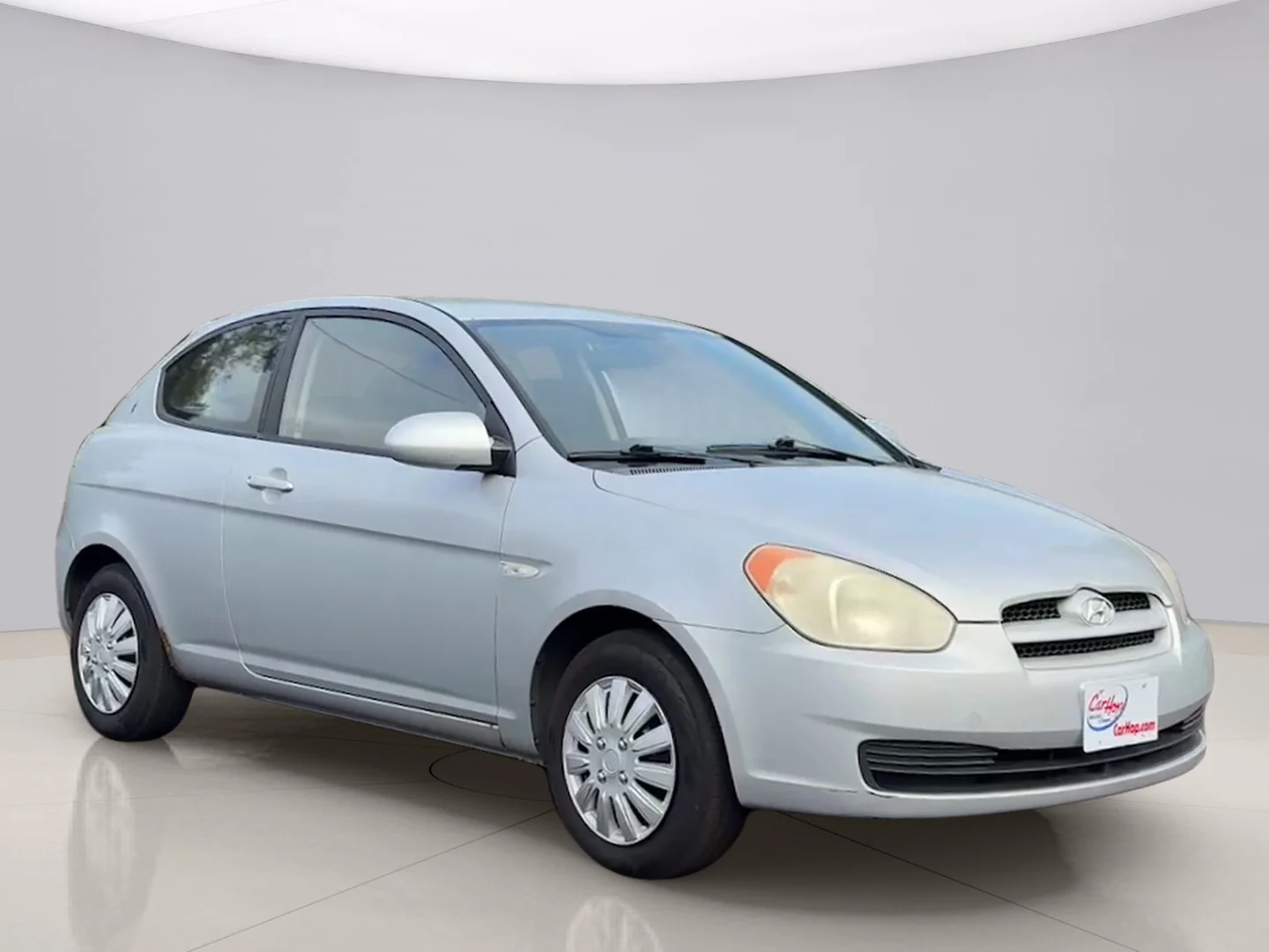 Used 2009 Silver Hyundai GS image 7