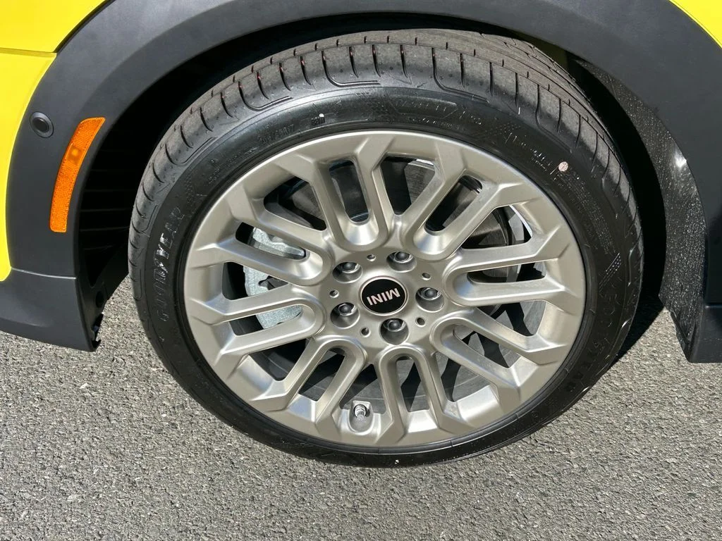 2026 MINI Hardtop 2 Door S - Photo 9