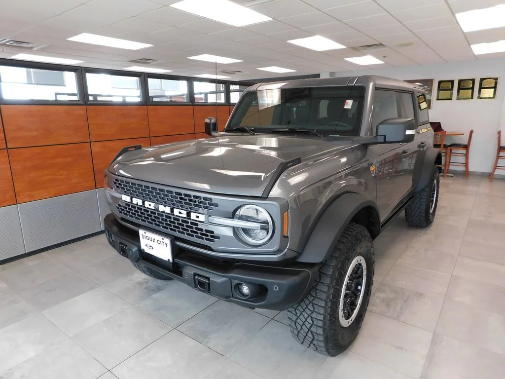 2023 Ford Bronco Badlands 4x4's photo