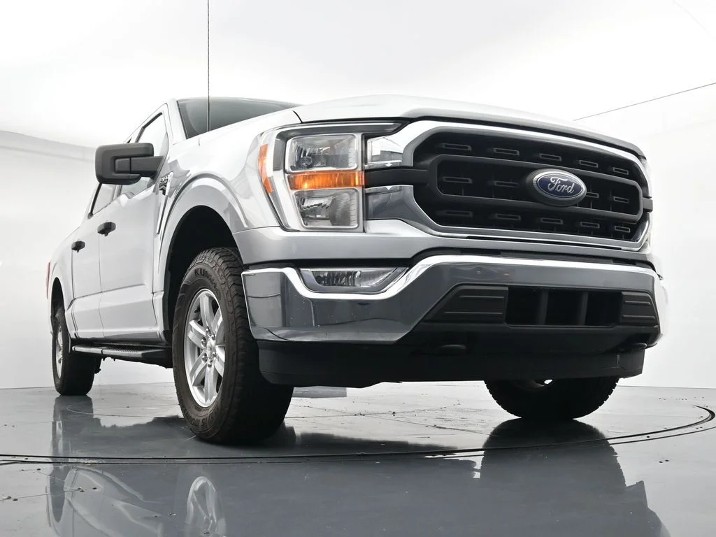 Used 2022 Silver Ford XLT image 27