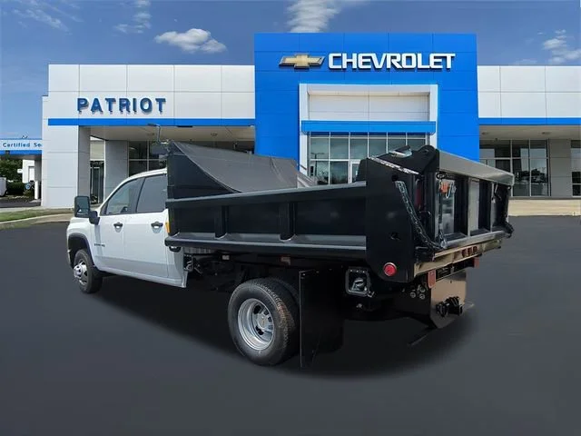 New 2025 Summit White Chevrolet Work Truck image 9