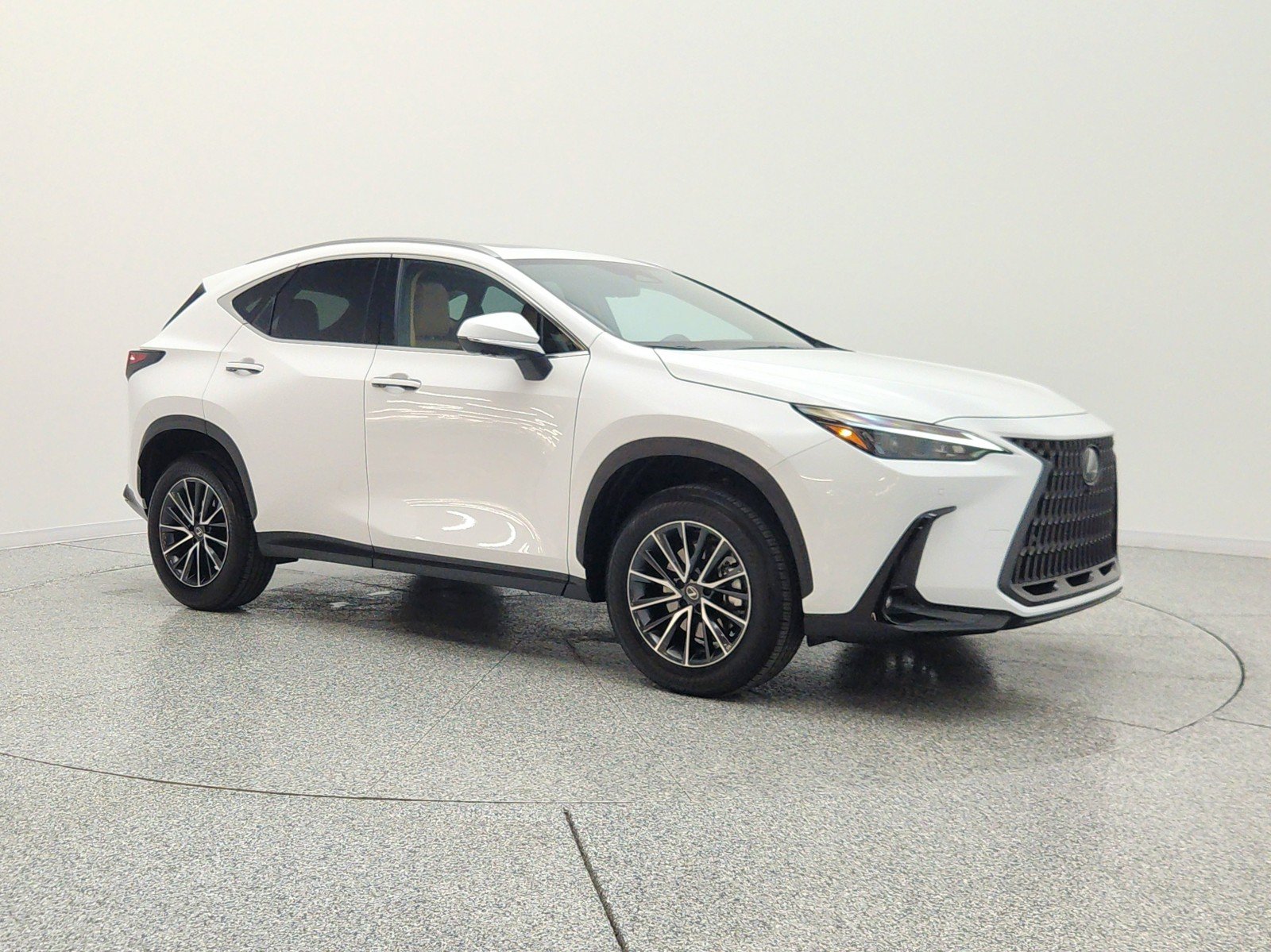 Used 2026 Ultra White Lexus NX 350h Premium AWD image 3