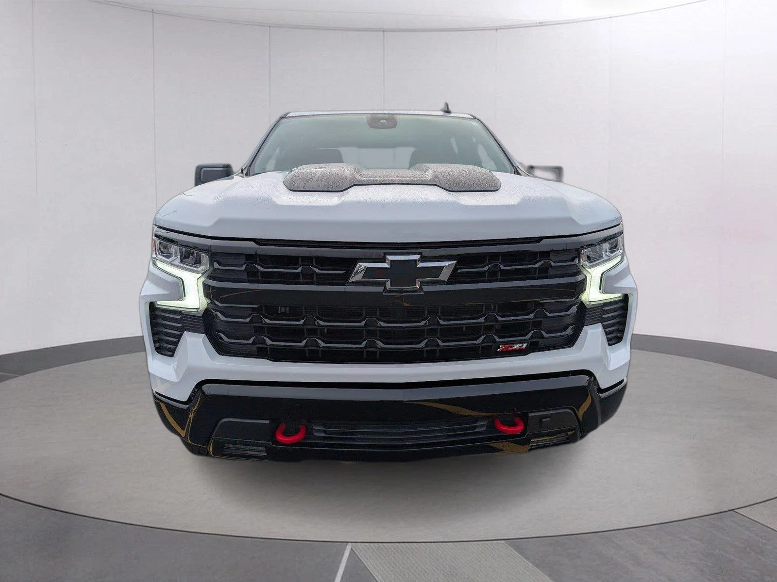 Used 2025 Summit White Chevrolet LT Trail Boss image 10