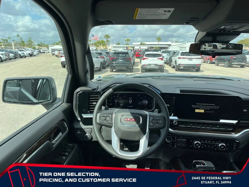New 2026 Sterling Metallic GMC Elevation image 13