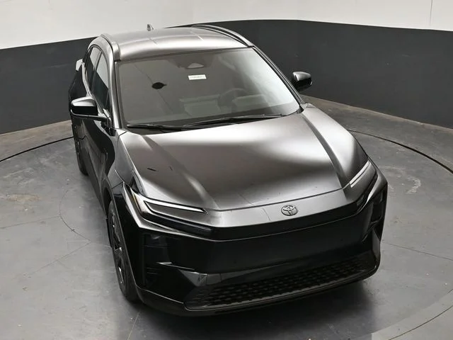 New 2026 Midnight Black Metallic Toyota  SE image 26