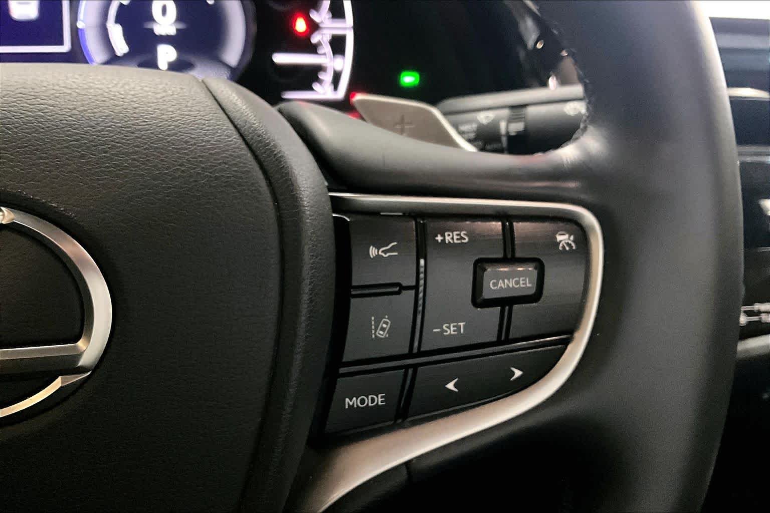 Certified Used 2025 Caviar Lexus  image 25